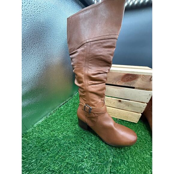 Array- Tan- Mid Calf Boots- Size 8W - Picture 3 of 10